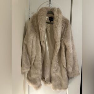 Express Women's Teddy Jacket - Light Tan